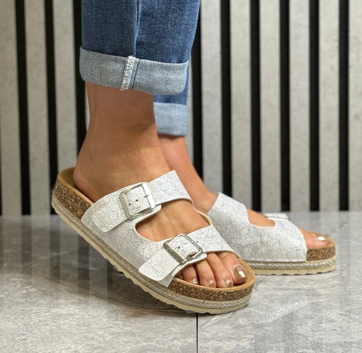 Lunar - 'Soda’ Silver Marble Slider