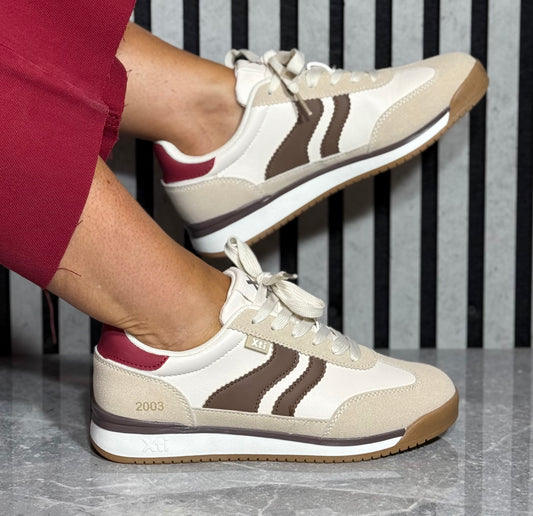 Xti - Beige Side Stripe Trainer (146398)