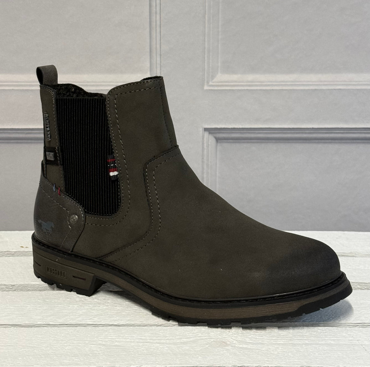 Mustang - Mens Charcoal 'TEX' Chelsea Boot