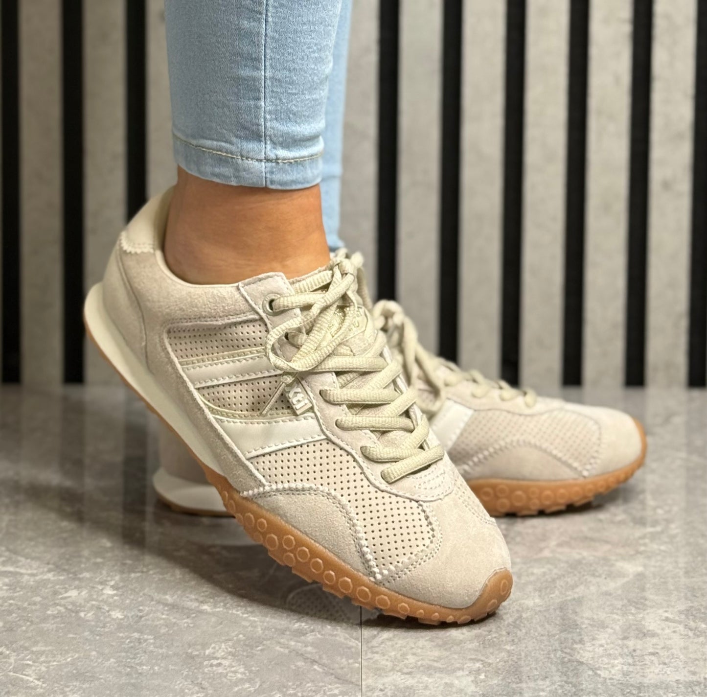 Xti - Beige Side Stripe Trainer (145058)
