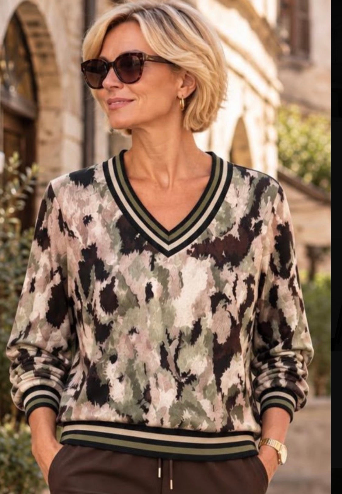 Yew - Brown Combo V Neck Sport Top
