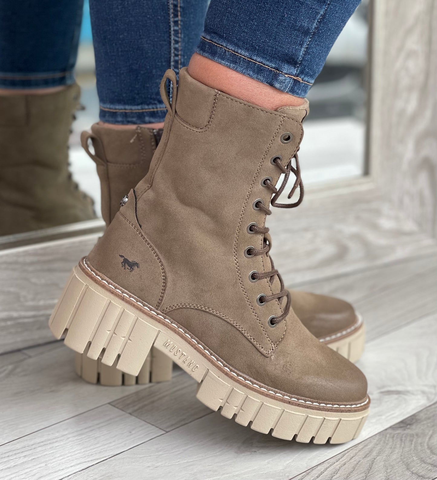 Mustang - Taupe Chunky Biker Boot