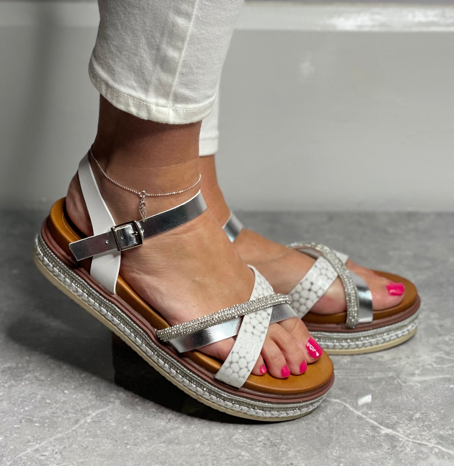 Redz - Silver Combo Strap Sandal