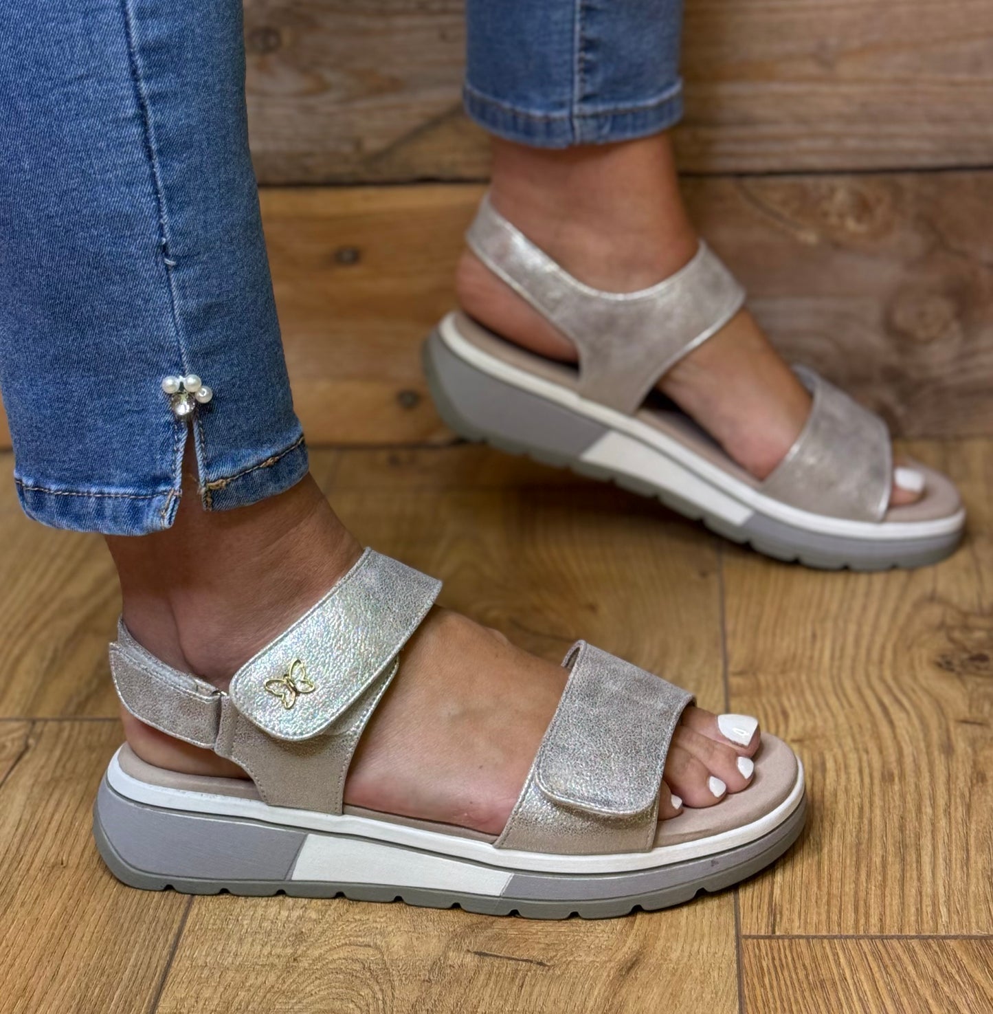 Redz - Silver Strap Sandal