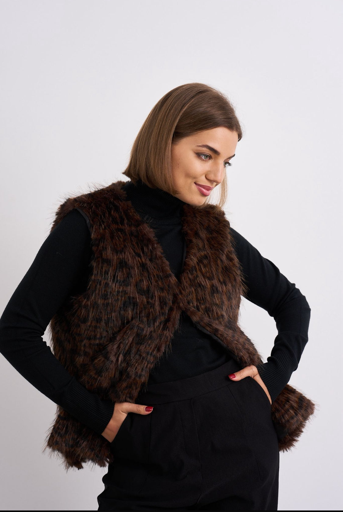 Dark Brown Leopard Faux Fur Gilet.