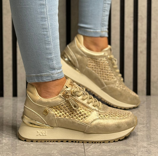 Xti - Gold Metallic Mesh Detail Trainer (145194)