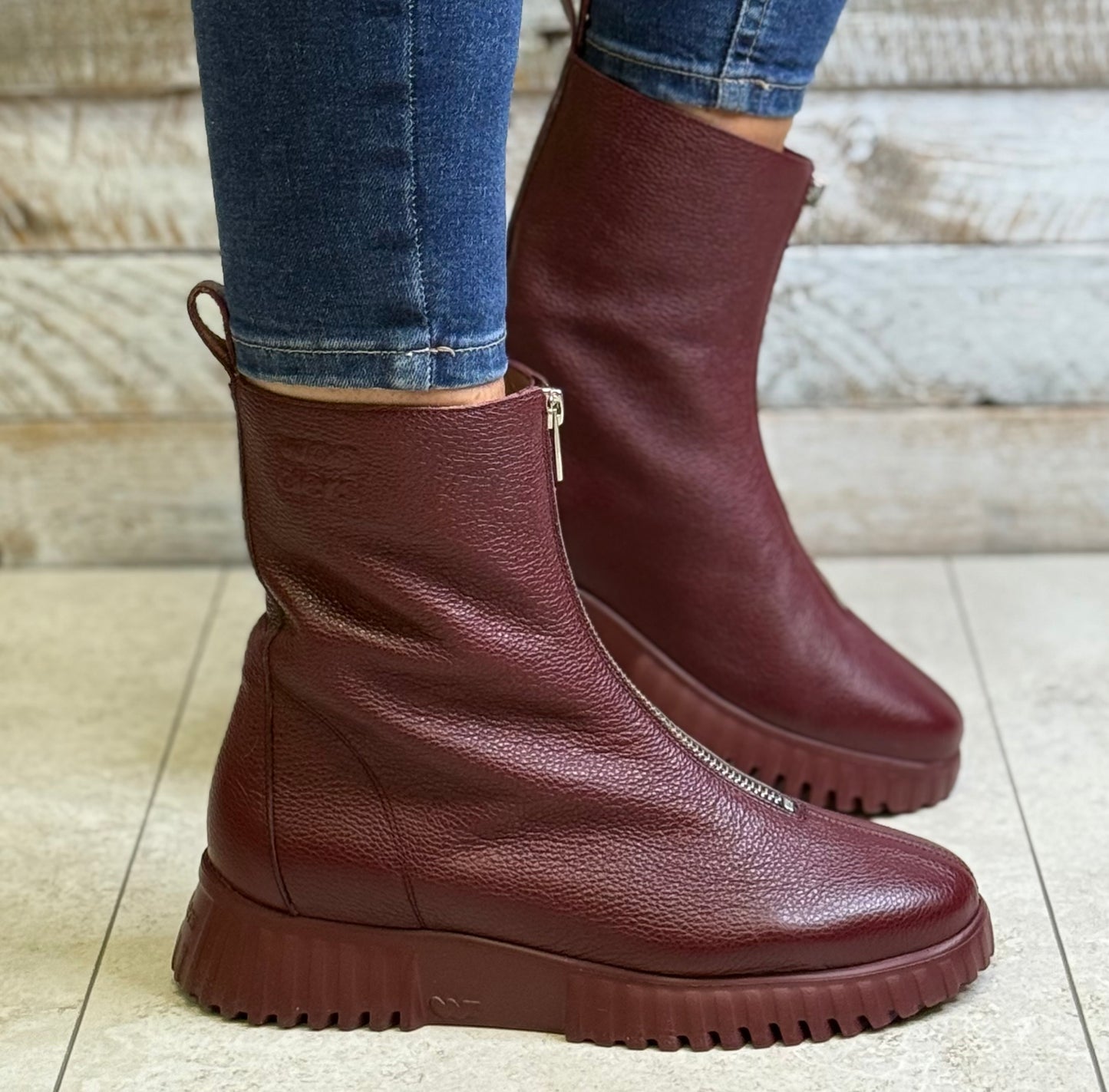 Wonders - A-4403 Vino Front Zip Leather Boot