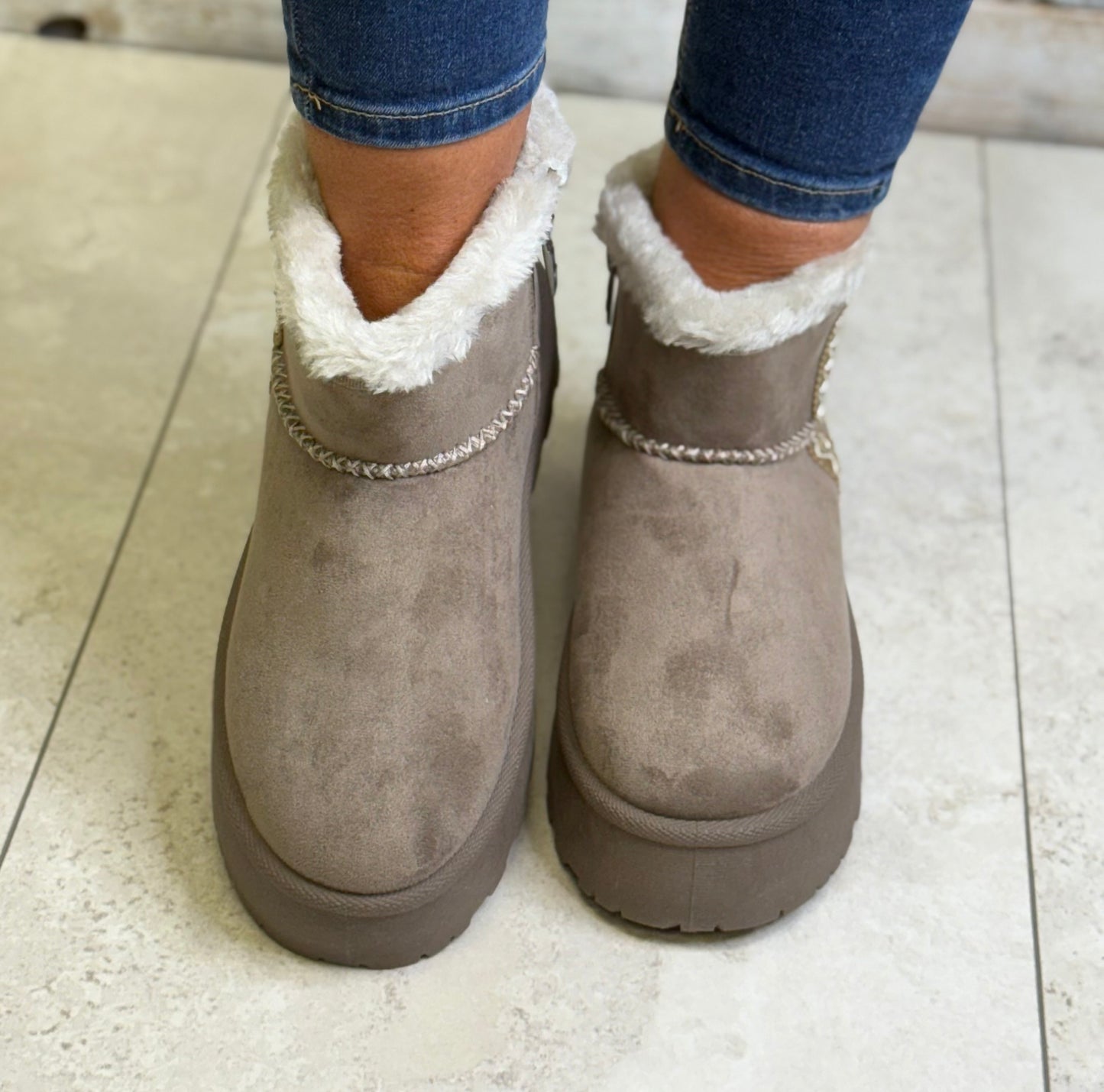 Tom Tailor - Taupe Detailed Platform Boot