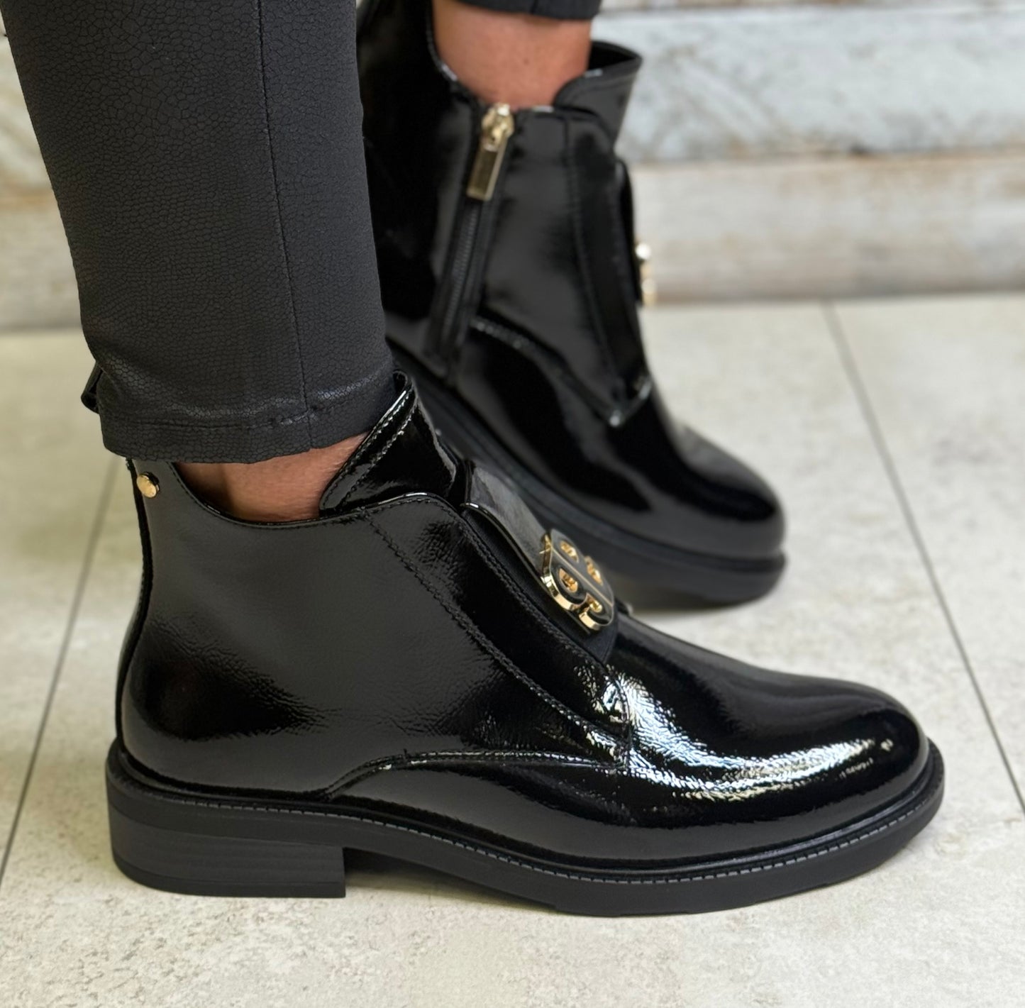Patrizio Como - 'Lanciano' Black Patent Ankle Boot