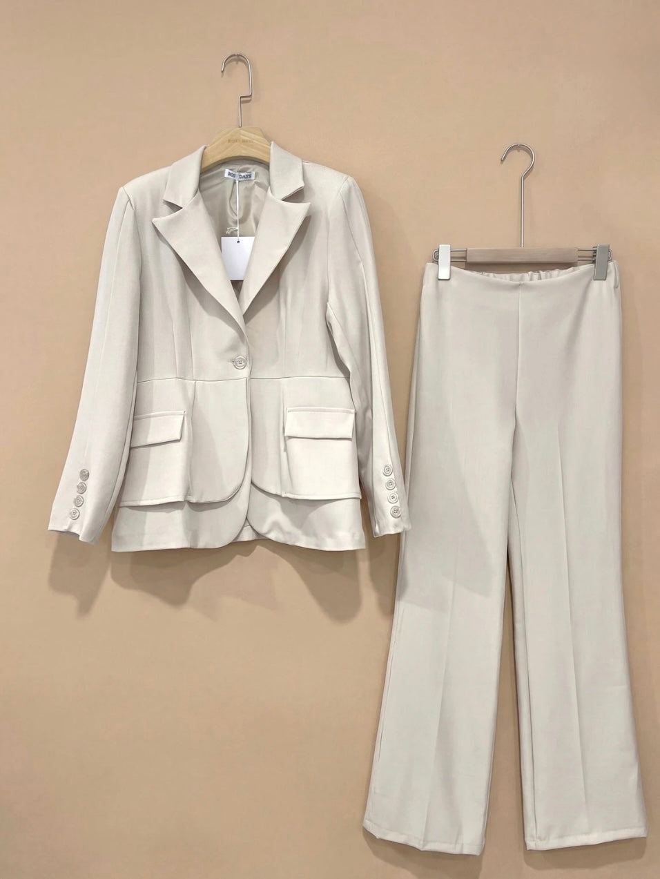 Ecru Blazer/Trouser Suit