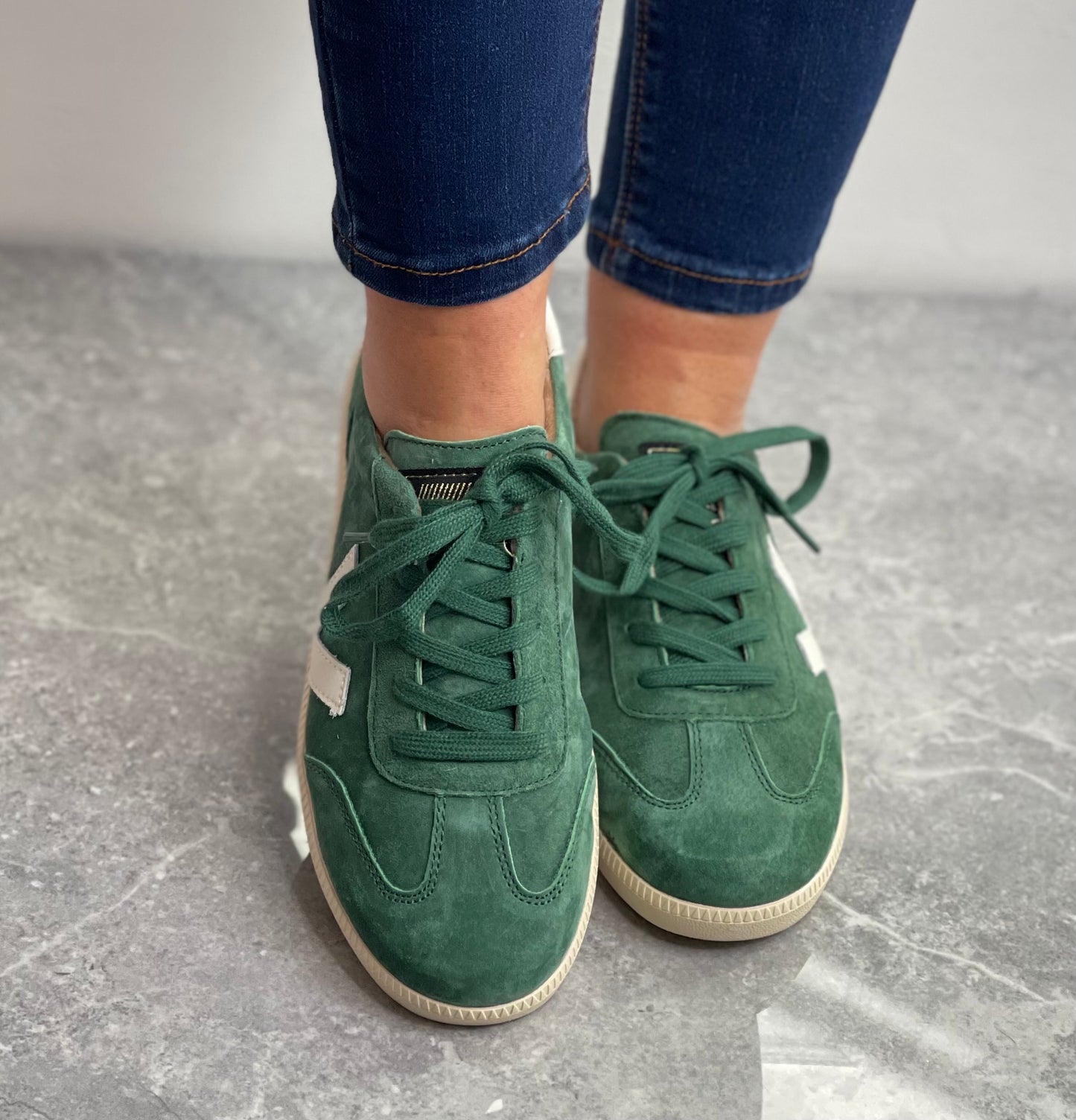 Drilleys- 'Seventy' Sage Trainer