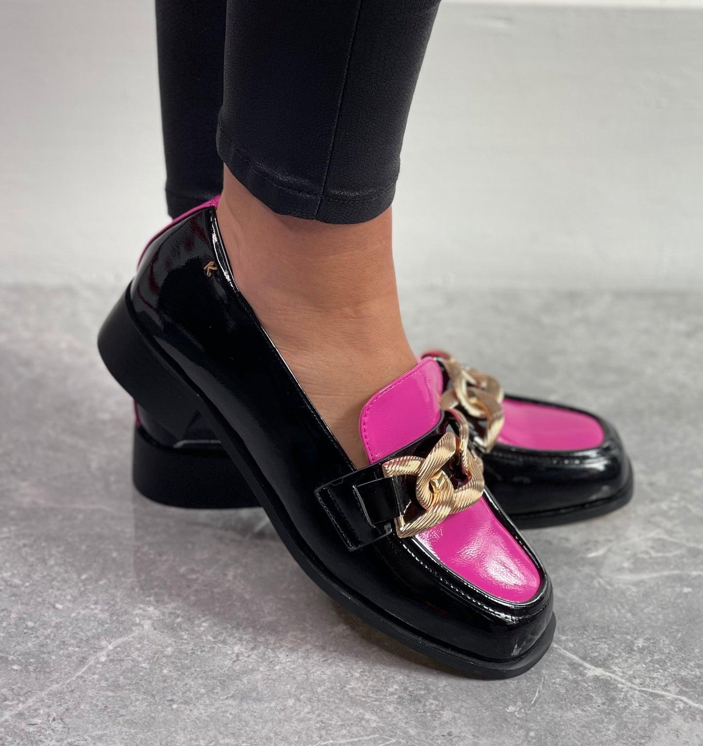 Kate Appleby - ‘Thamesest’ Schwarz Jazz Loafer