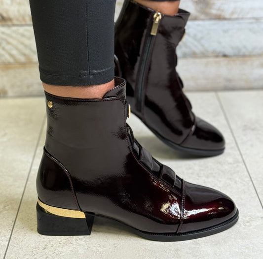 Patrizio Como - 'Lierganes' Maroon Patent Ankle Boot