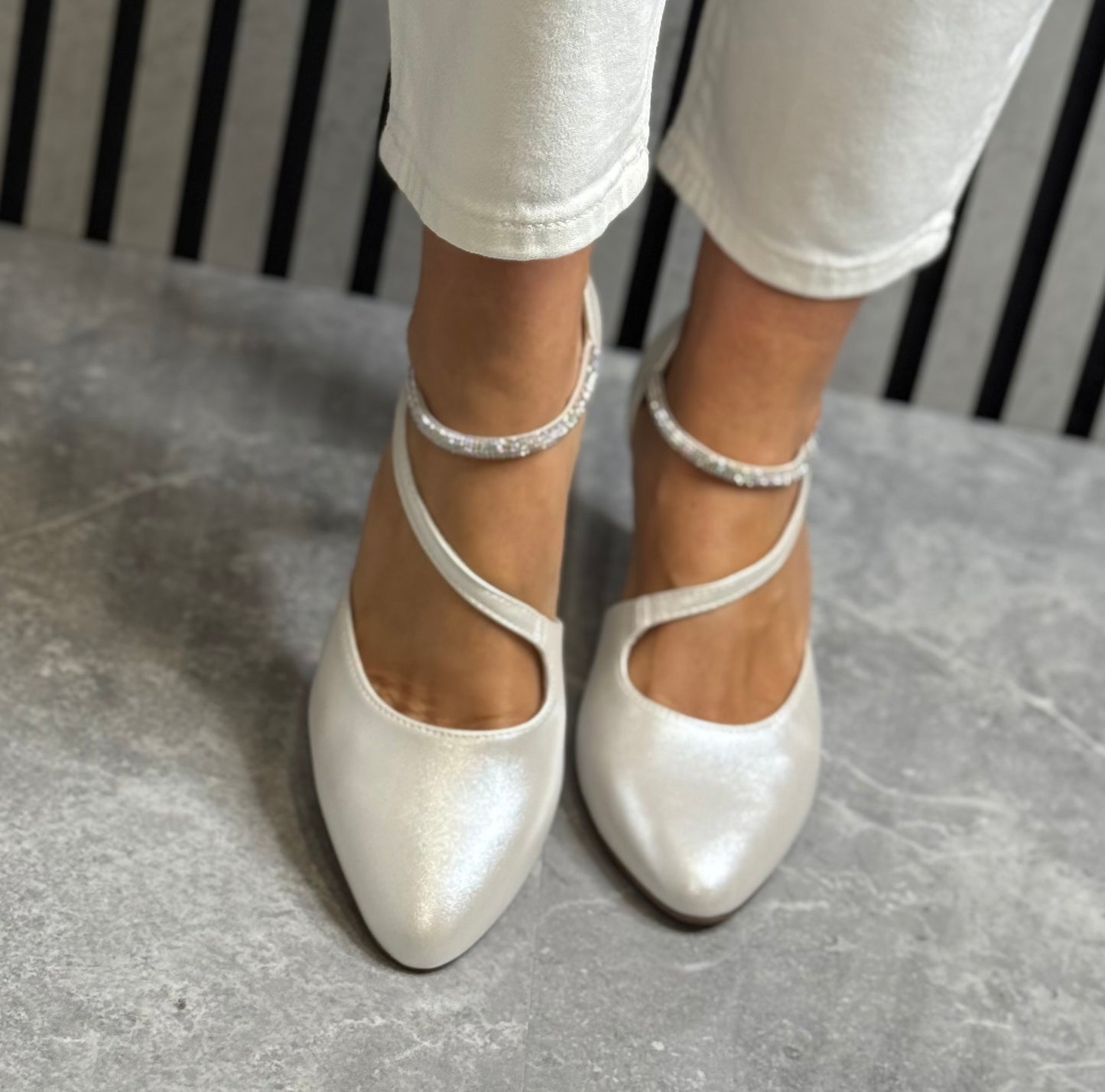 Tamaris - Pearl Metallic Strap Heel