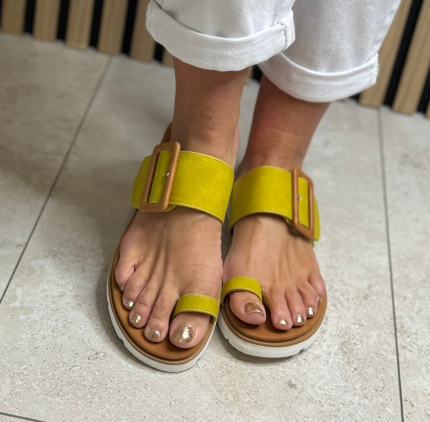 Lunar - 'Emily' Lime Sandal