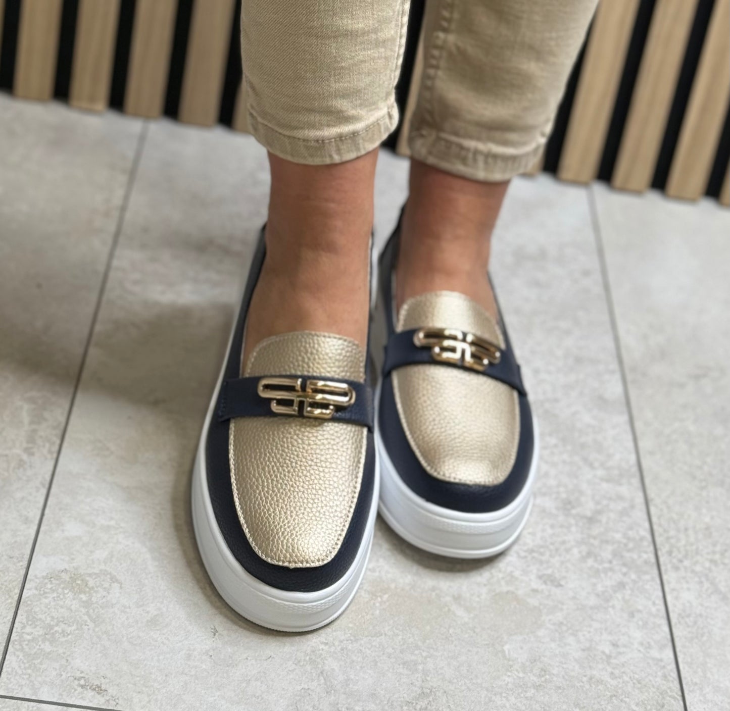 Patrizio Como - 'Catanzaro' Navy/Gold Leather Loafer
