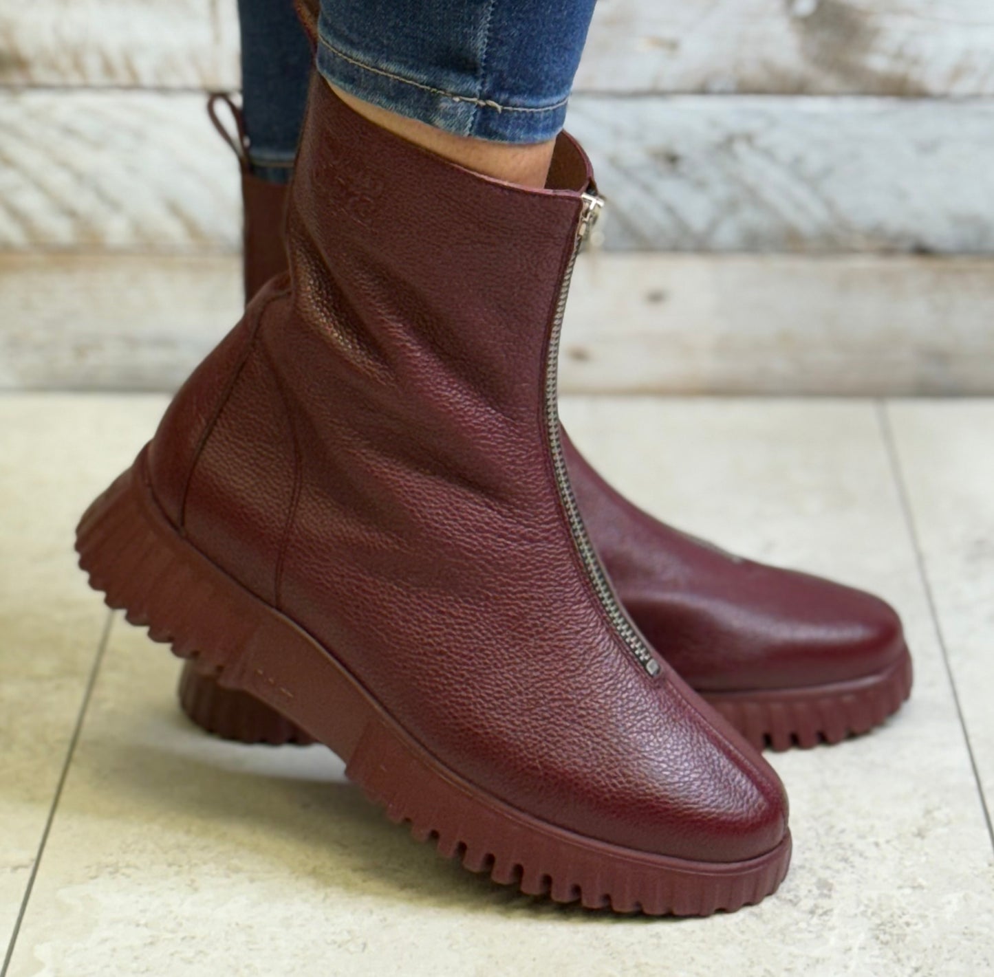 Wonders - A-4403 Vino Front Zip Leather Boot