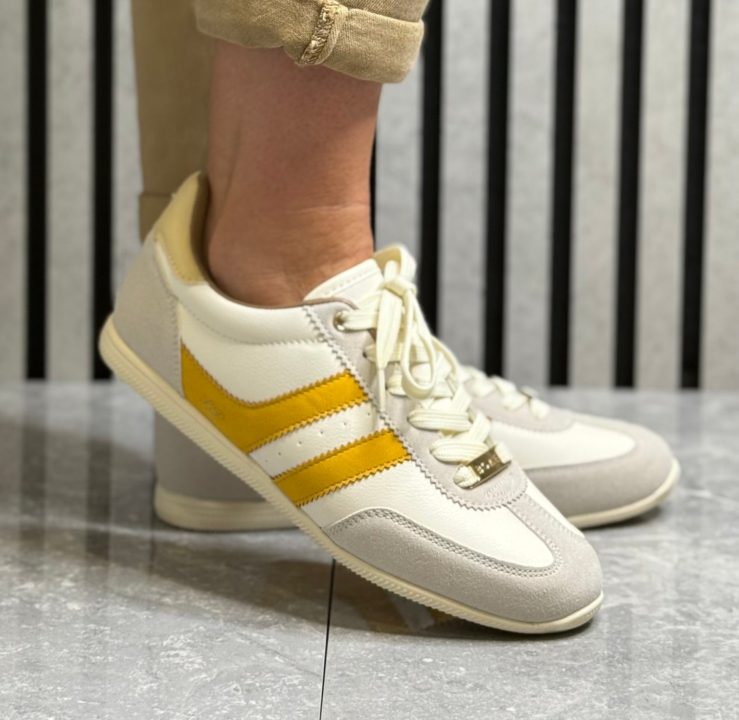 Tommy Bowe For Her - 'Tangan' Laser Lemon Trainer