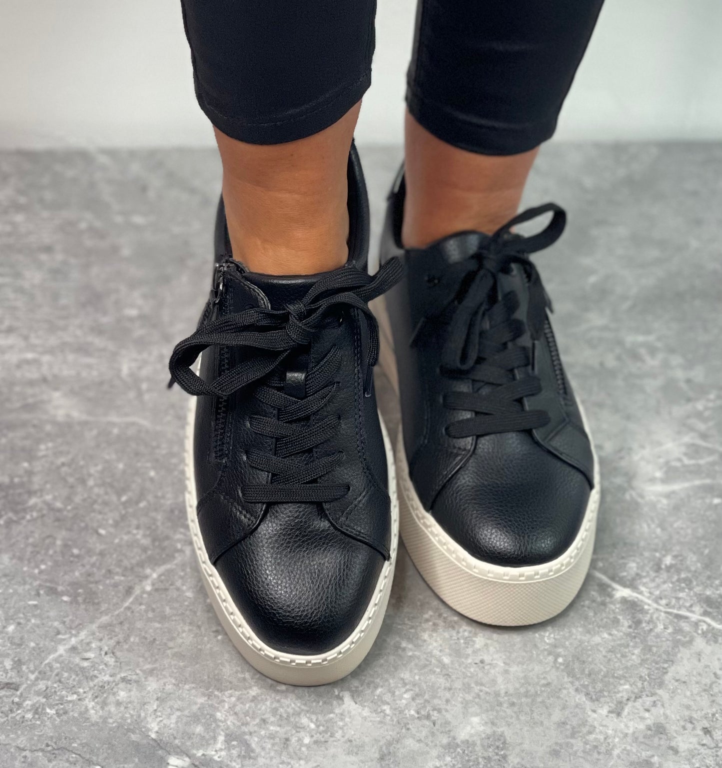 Jana - Black Platform Trainer