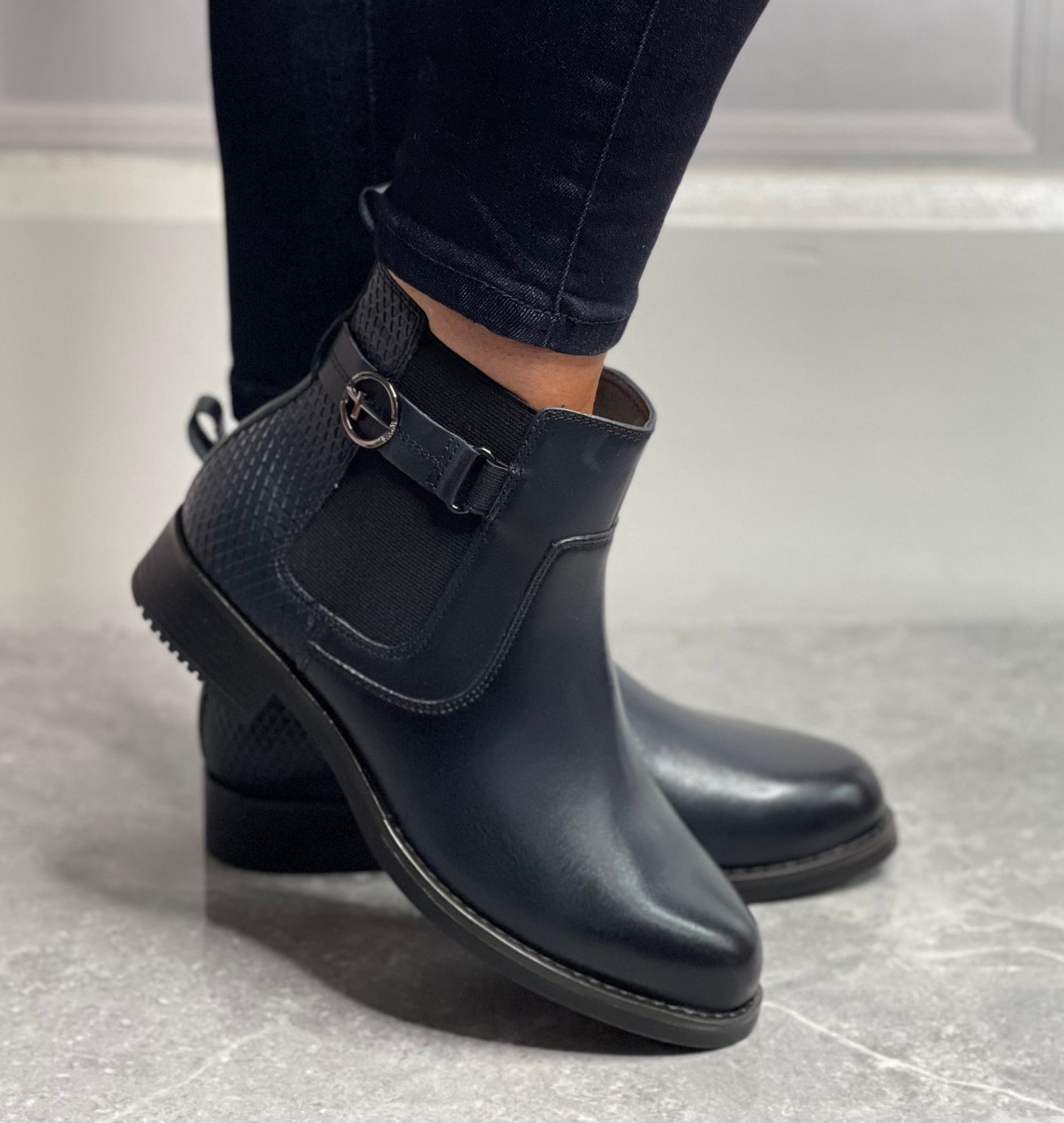 Tamaris Comfort - Navy Detailed Leather Chelsea Boot