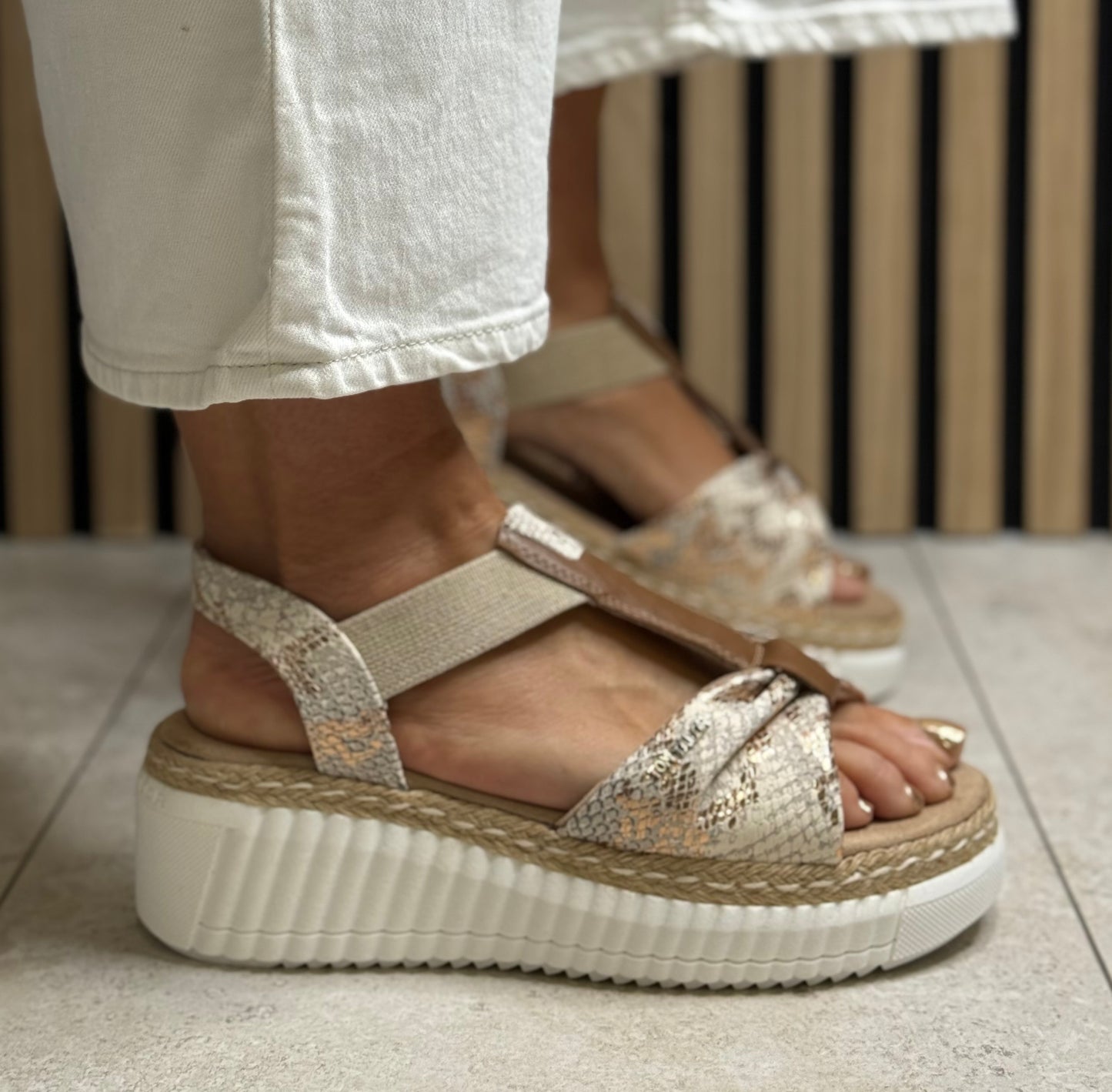 Tom Tailor - Beige Metallic Platform Sandal