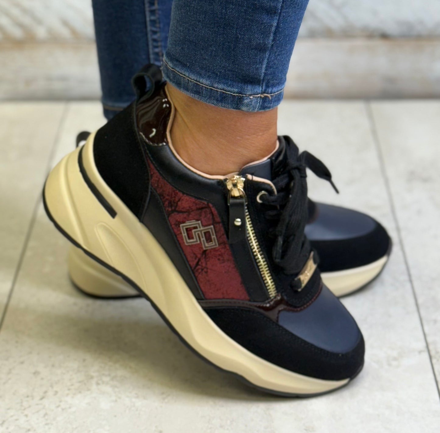 Tommy Bowe For Her - 'Ubisi' Stealth Wedge Trainer