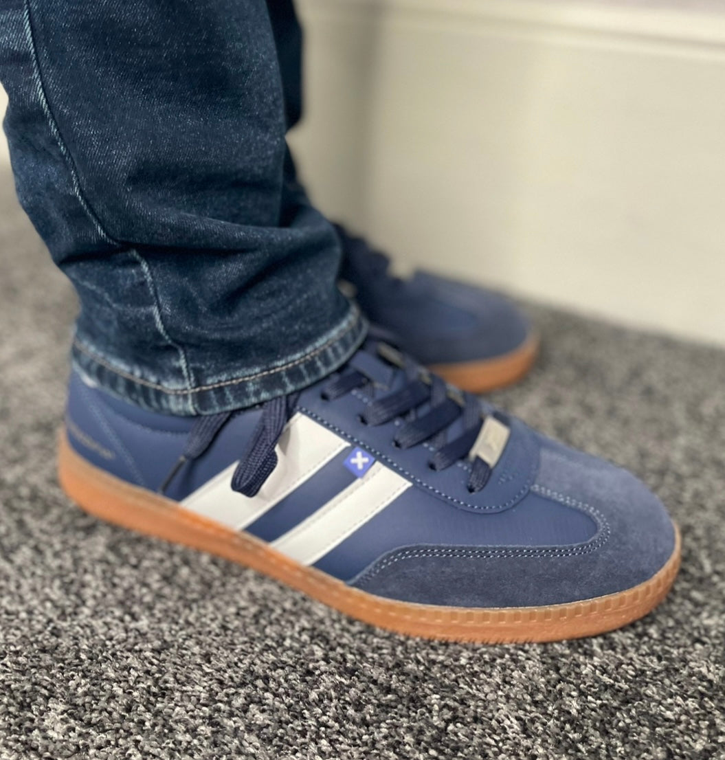 Xti - Men's Navy Side Stripe Trainer