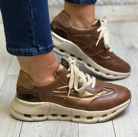 OMG - 'Yalova' Driftwood Trainer