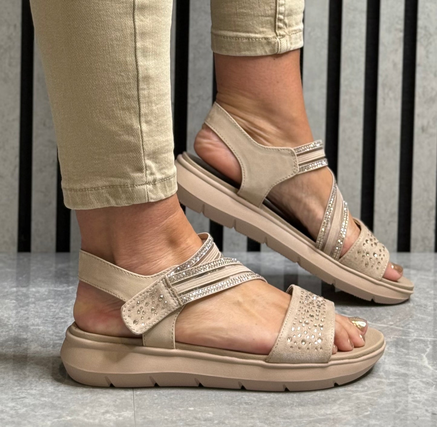 Jana - Powder Pink Strap Sandal