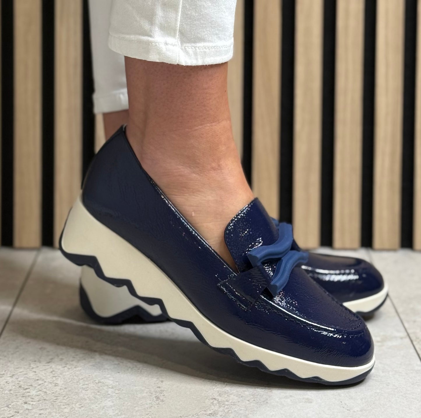 Wonders - C-7620 'Lack Baltic' Wedge Loafer