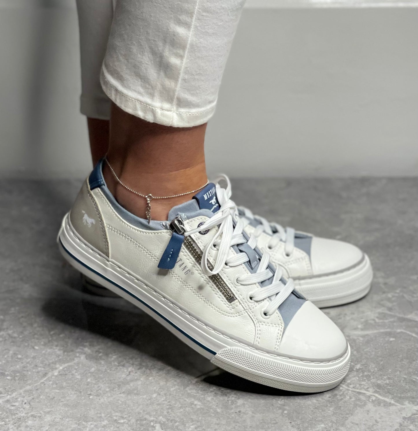 Mustang - White/Denim Blue Combo Side Zip Trainer