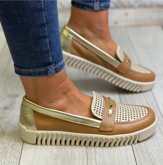 Pegada - Caramel/Gold Combo Wide Fit Leather Loafer