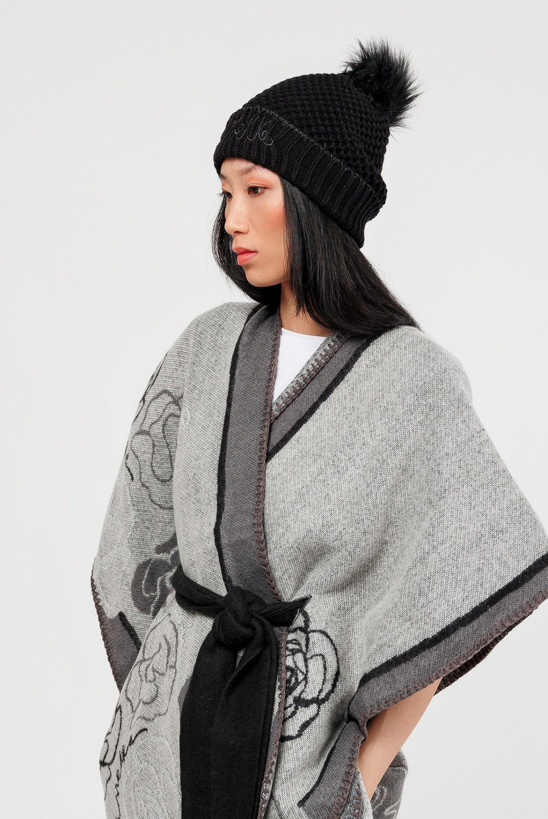 anekke - Black Knitted Beanie (41471-311)