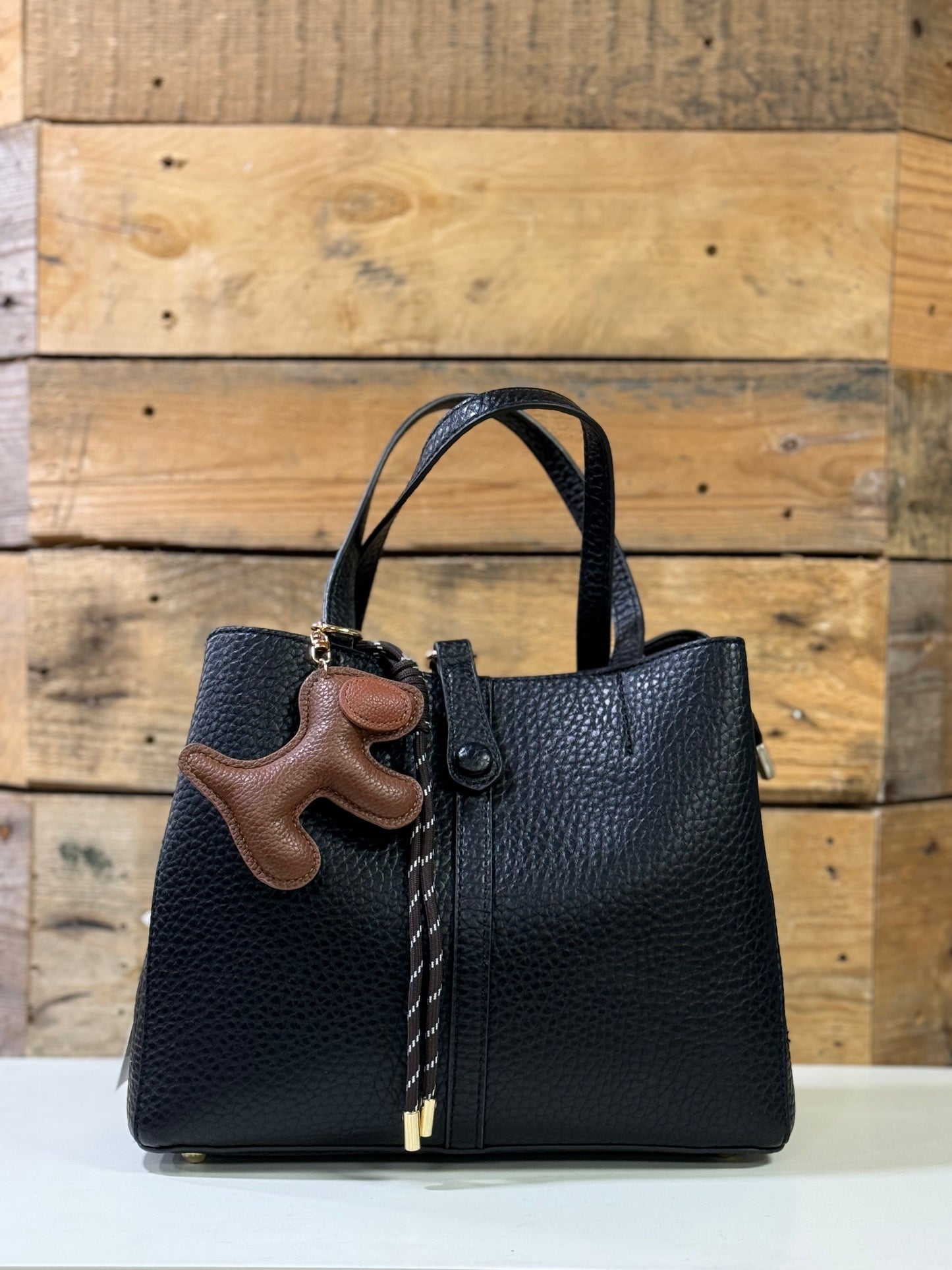 hannah k - 'Isla' Black Dog Detail Handbag