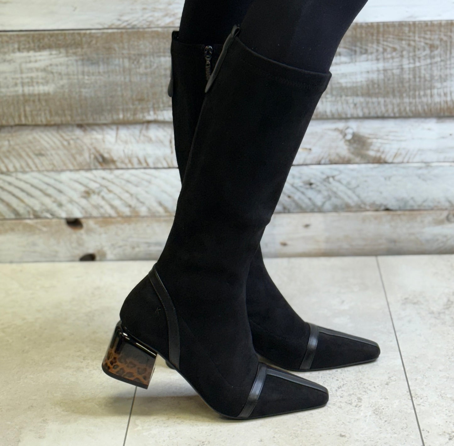 Kate Appleby - ‘Yealand' Schwarz Faux Suede Long Boot