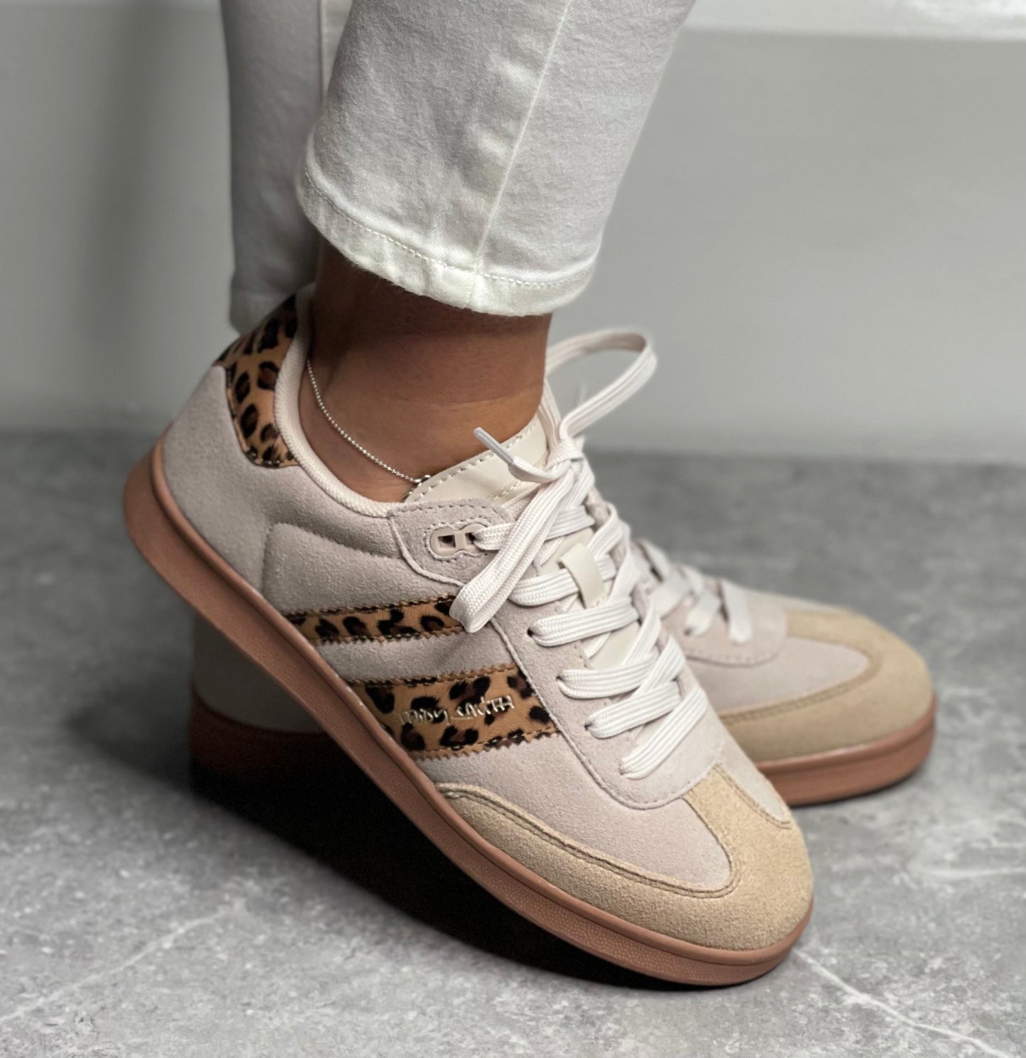 Teddy Smith - Beige/Animal Trim Leather Trainer