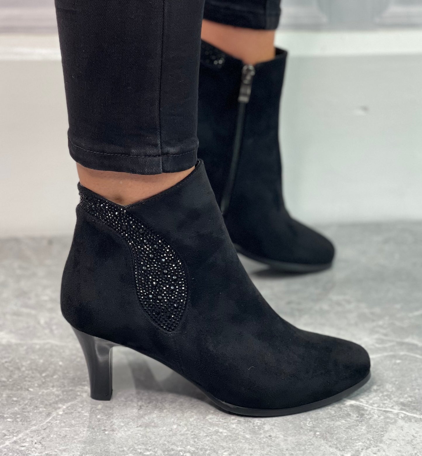 Redz - Black Suede Embellished Boot