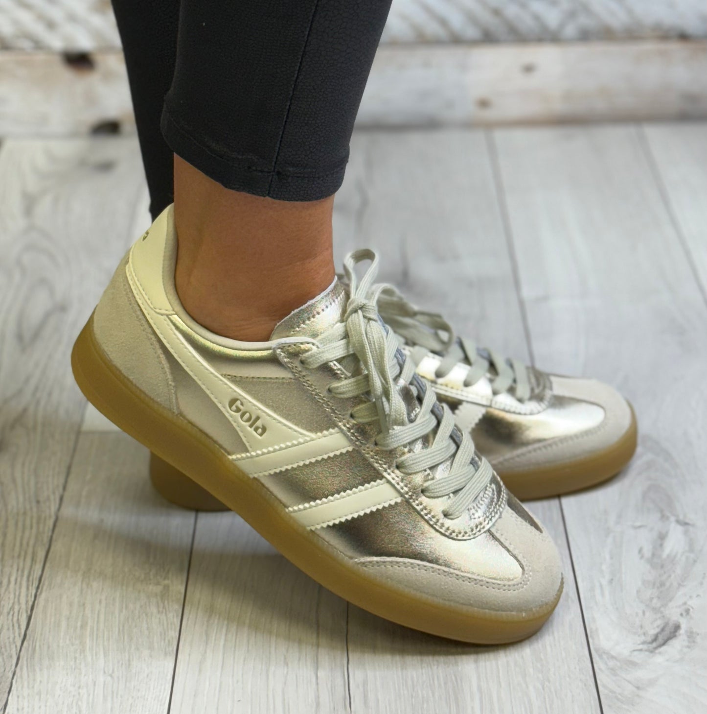 Gola - ‘Viper’ Gold/Off White Gum Sole Leather Trainer