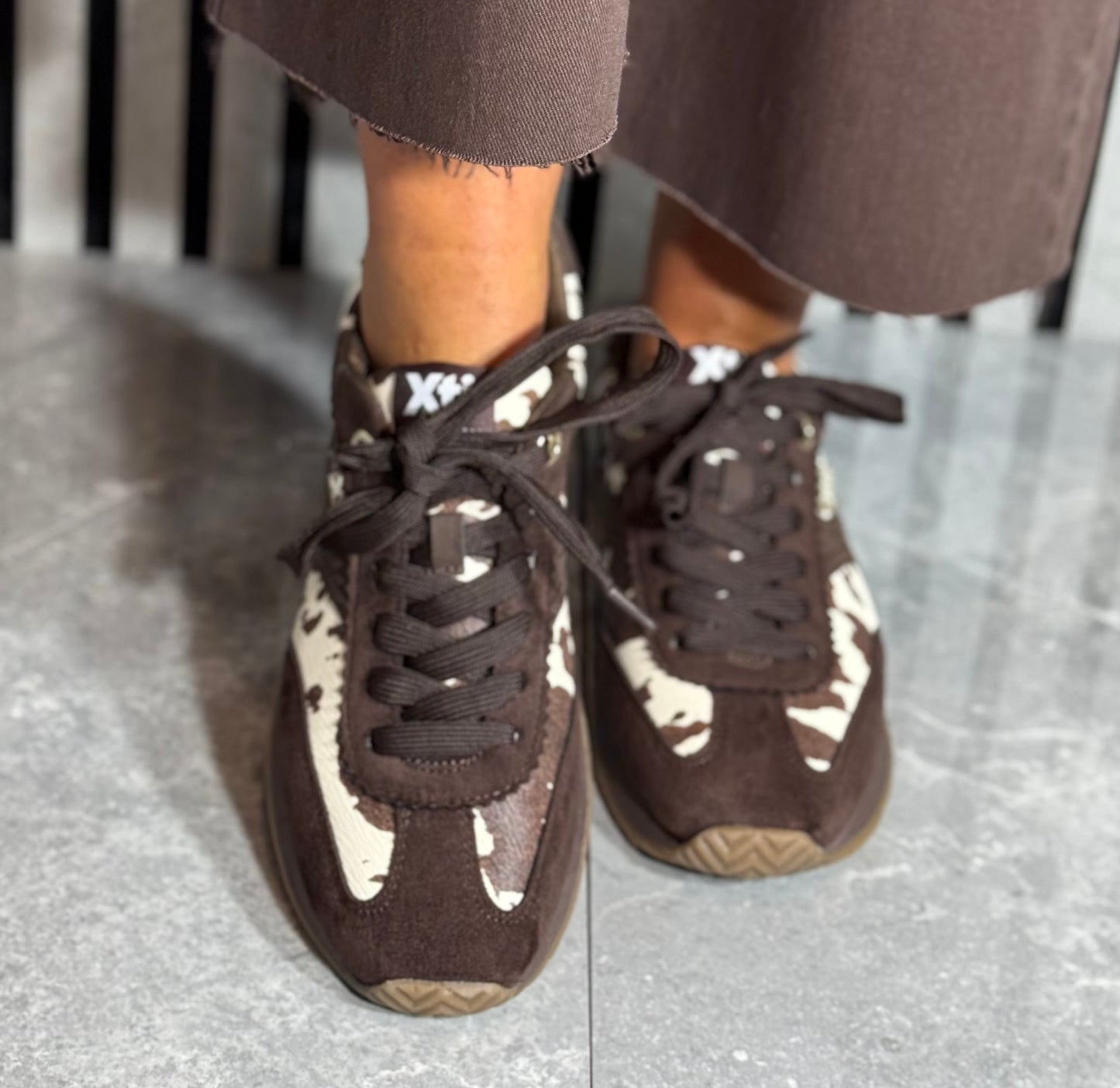 Xti - Dark Brown Cow Print Trainer (146533)