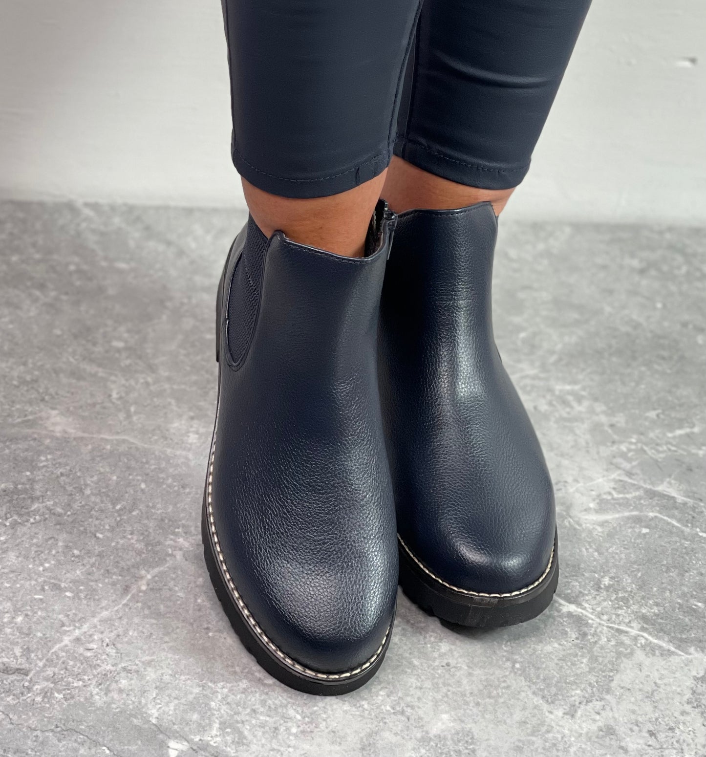 Jana - Navy Chelsea Boot