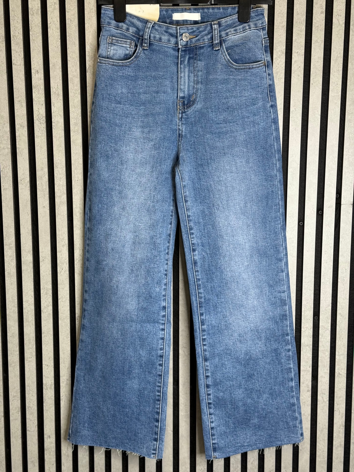 Mid Wash Wide Leg Jean