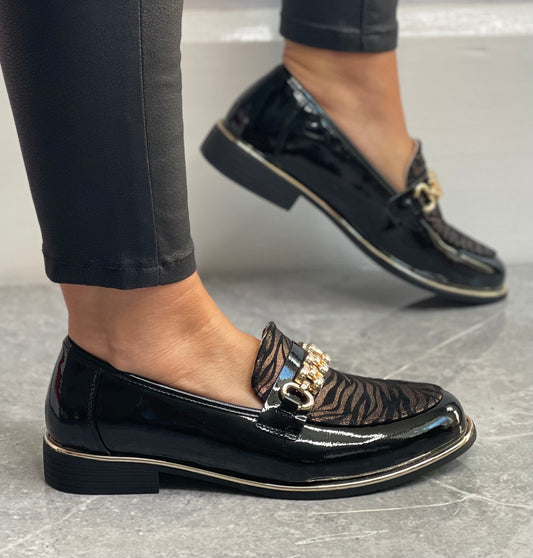 Lunar - 'Wade' Black/Gold Animal Print Loafer