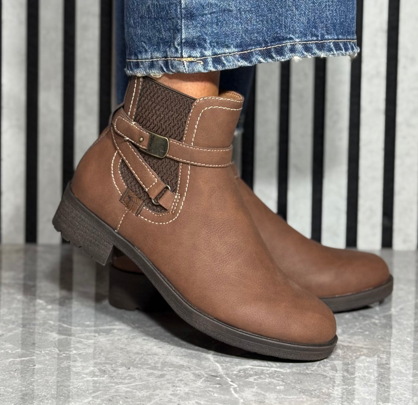 Tamaris - Brown Strap Detail Chelsea Boot
