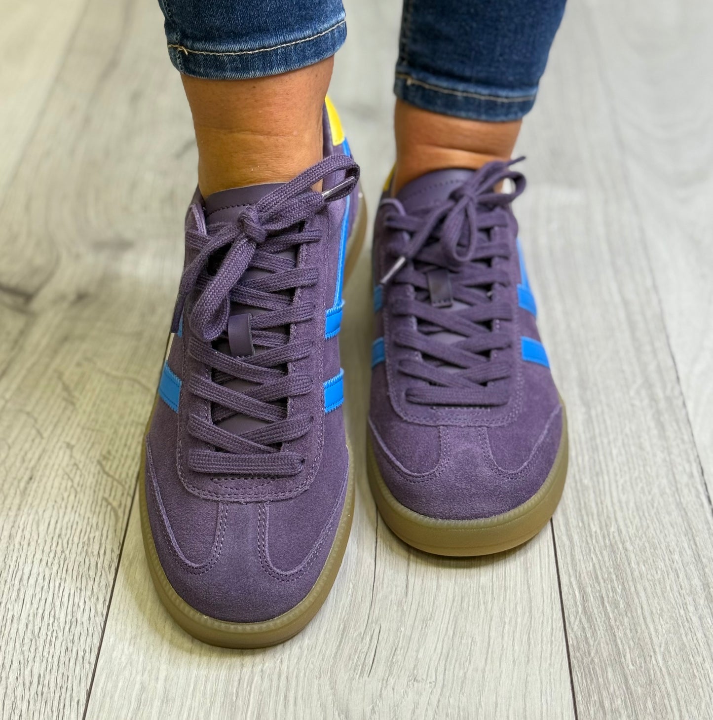Gola - ‘Viper’ Plum/Pacific/Pollen Gum Sole Suede Trainer