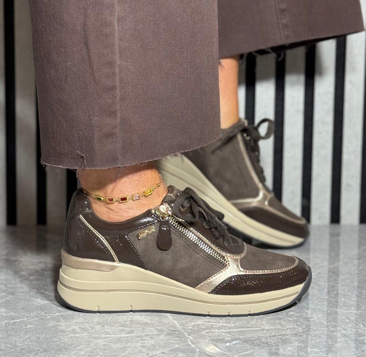 Jana - Cafe Combo Wedge Trainer