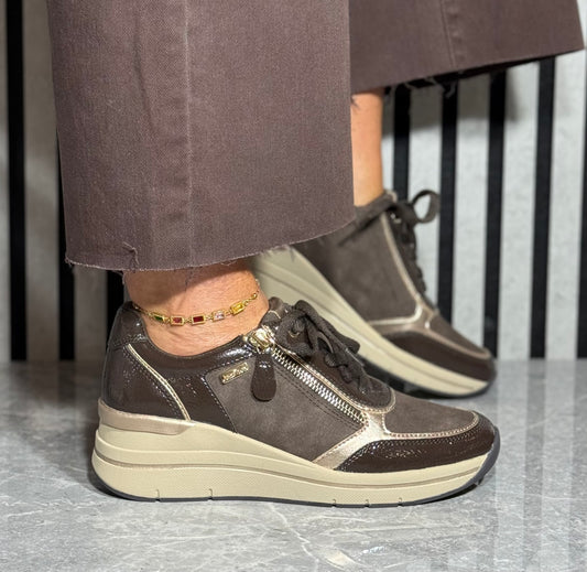 Jana - Cafe Combo Wedge Trainer