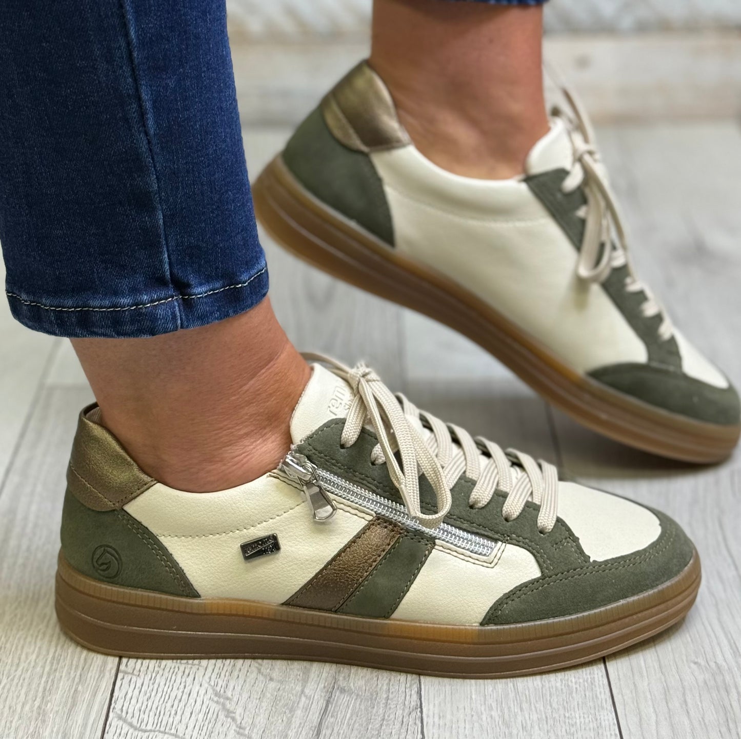 Remonte - Cream/Green Combo Trainer