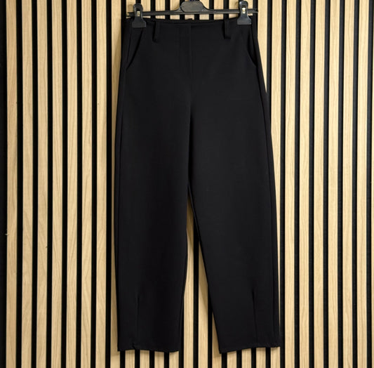 Black Pintuck 7/8 Trouser
