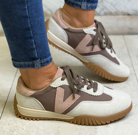 Drilleys- 'Forty Seven' Pink Latte Trainer