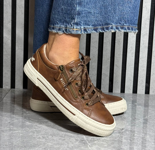 Mustang - Tan Combo Side Zip Trainer